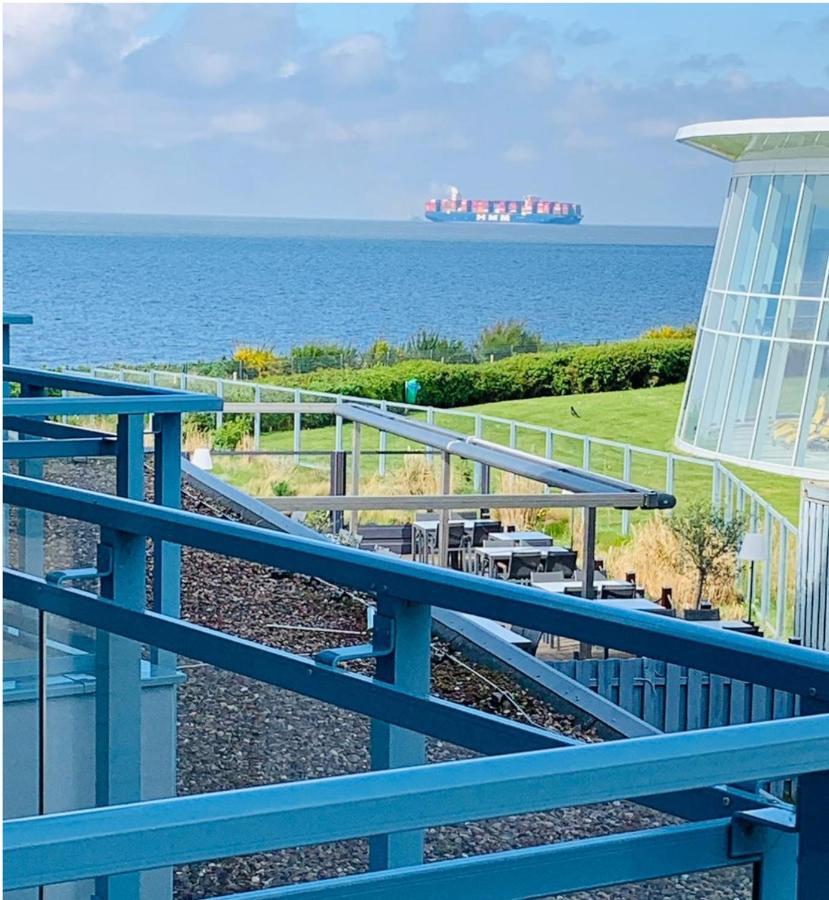 Duhnentraum Bestlage Am Sandstrand, Balkon,Meerblick, Parkplatz, Aufzug, Wlan, Bettwaesche,Handtuecher,Netflix Uvm Cuxhaven Exteriör bild